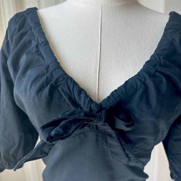 Abercrombie & Fitch Puff Sleeve‎ Crop Small Black Tie Front Cottage Peasant Top - Picture 2 of 7
